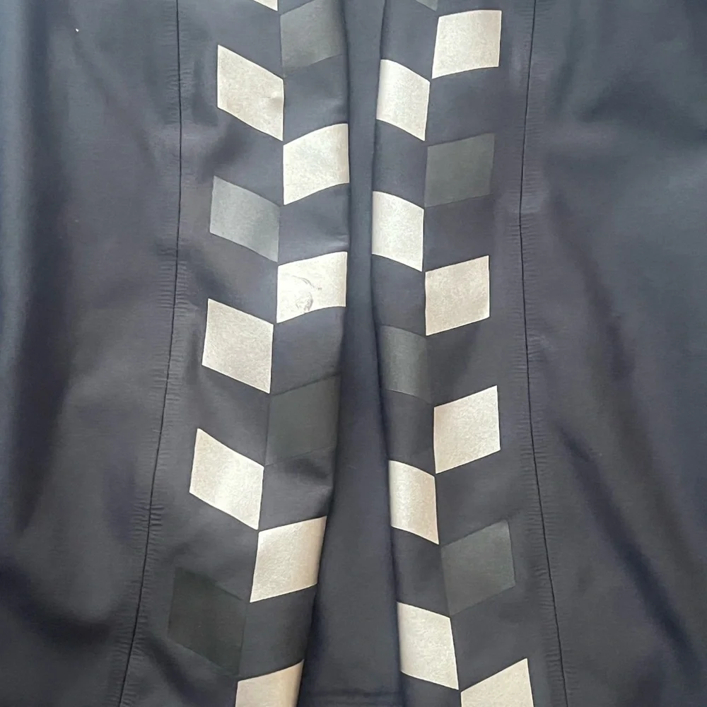 Lululemon Feelin' Frosty Softshell *Insulated Black Size 4 - Picture 13 of 13